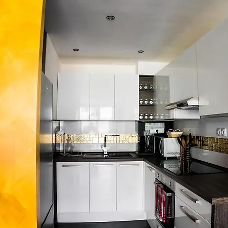 Ah Luxury Galerka Apartment